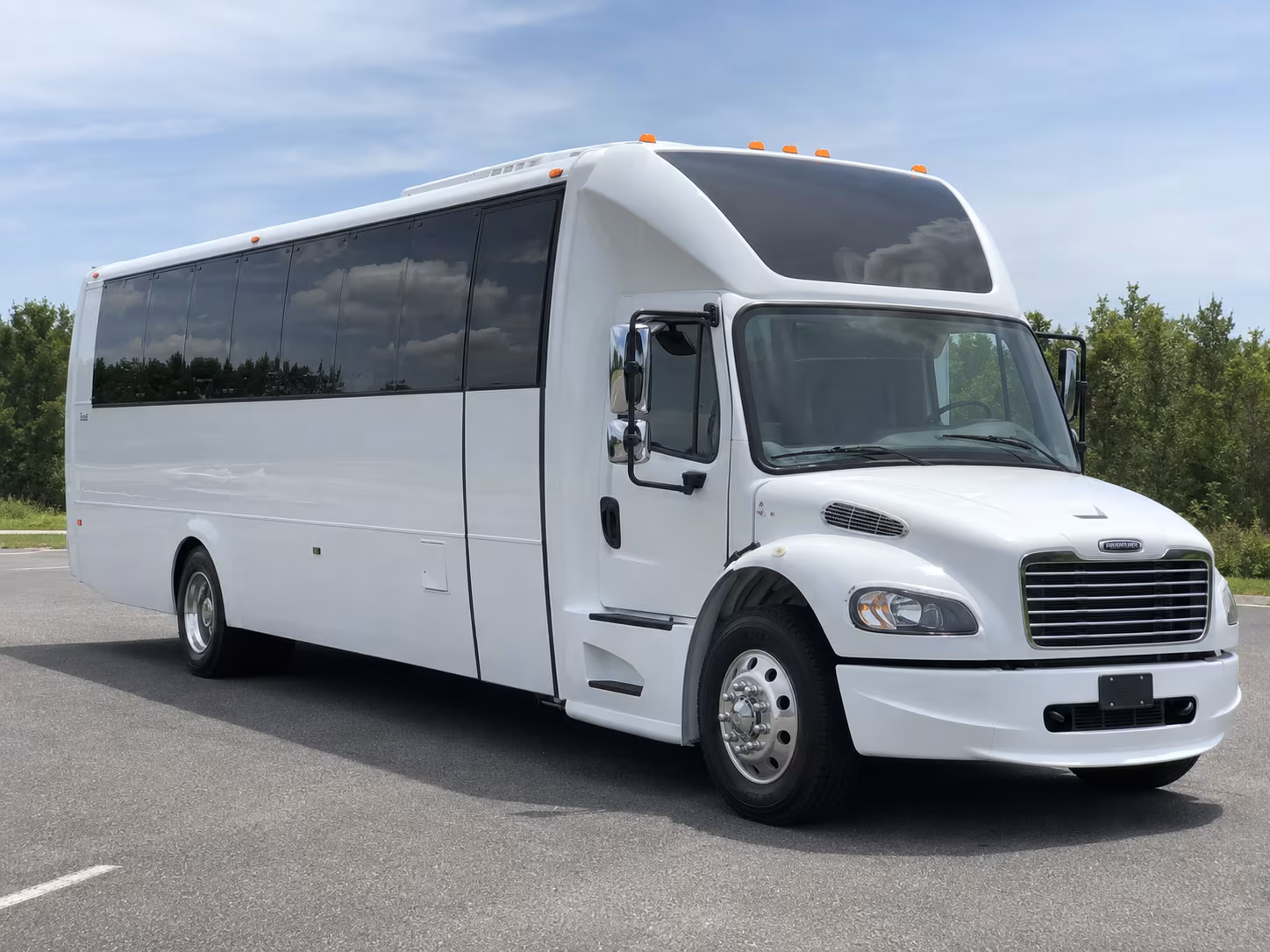 airport transfer buses between lax and inglewood