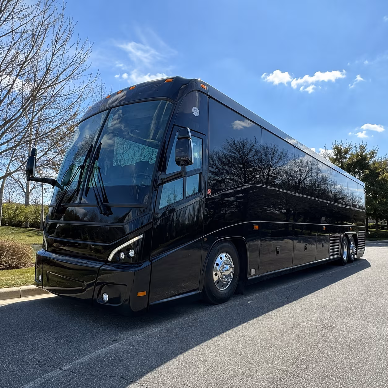corporate airport transfer buses between lax and inglewood