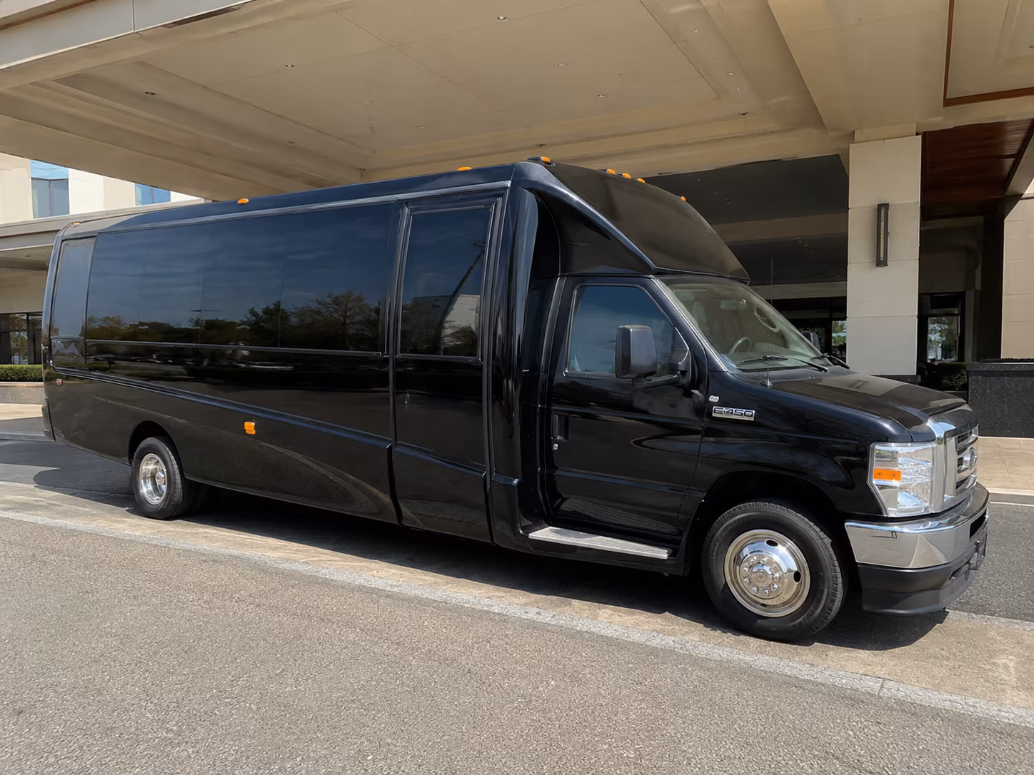 group bus rentals for evening events and off site convention programming