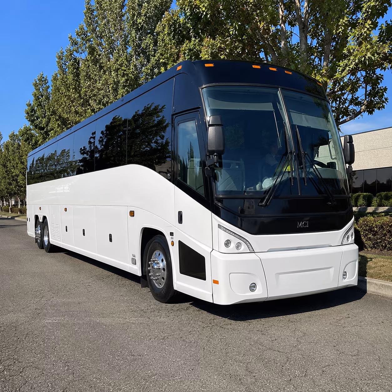 inglewood 50 passenger charter bus